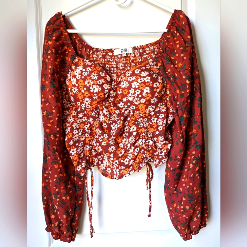 Madden NYC Crop Top orange & white sz XXL